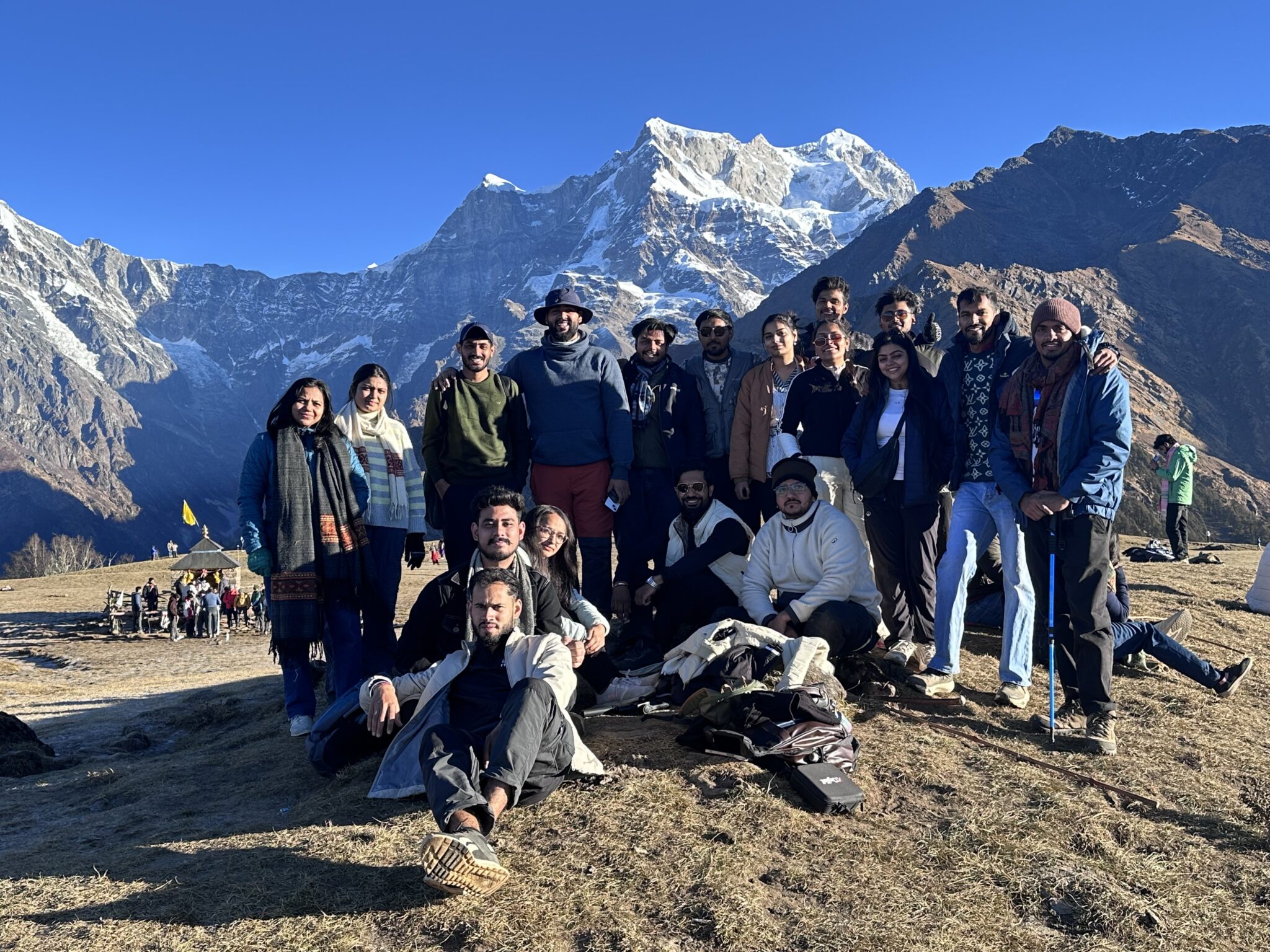 group of friend visit madmaheshwar