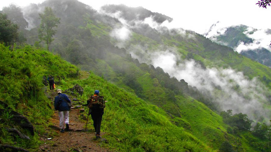 madmaheshwar trek in monsoon